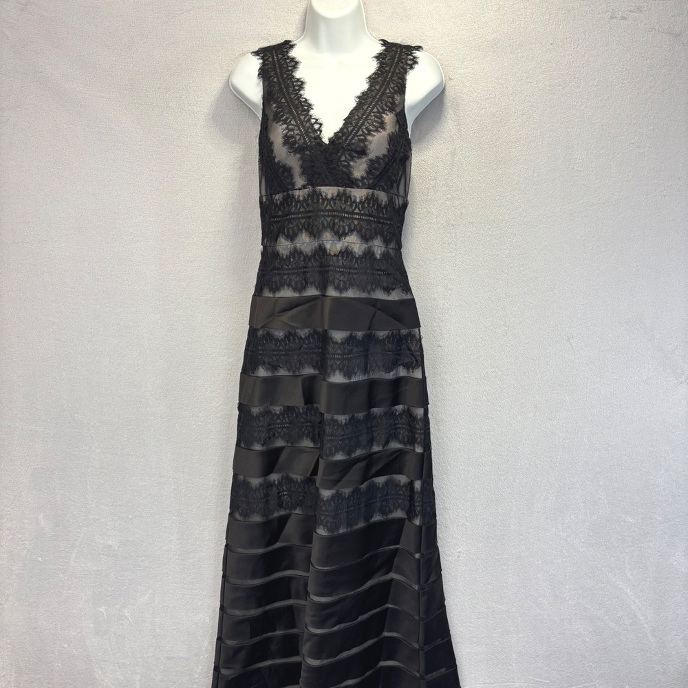 JS Collections Black Lace Maxi Gown Womens 6 Sleeveless Dress Sexy Whimsigoth